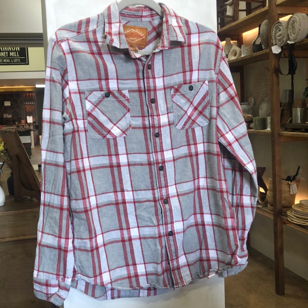 100% Cotton Red Camel size Large Women’s Button Down Flannel